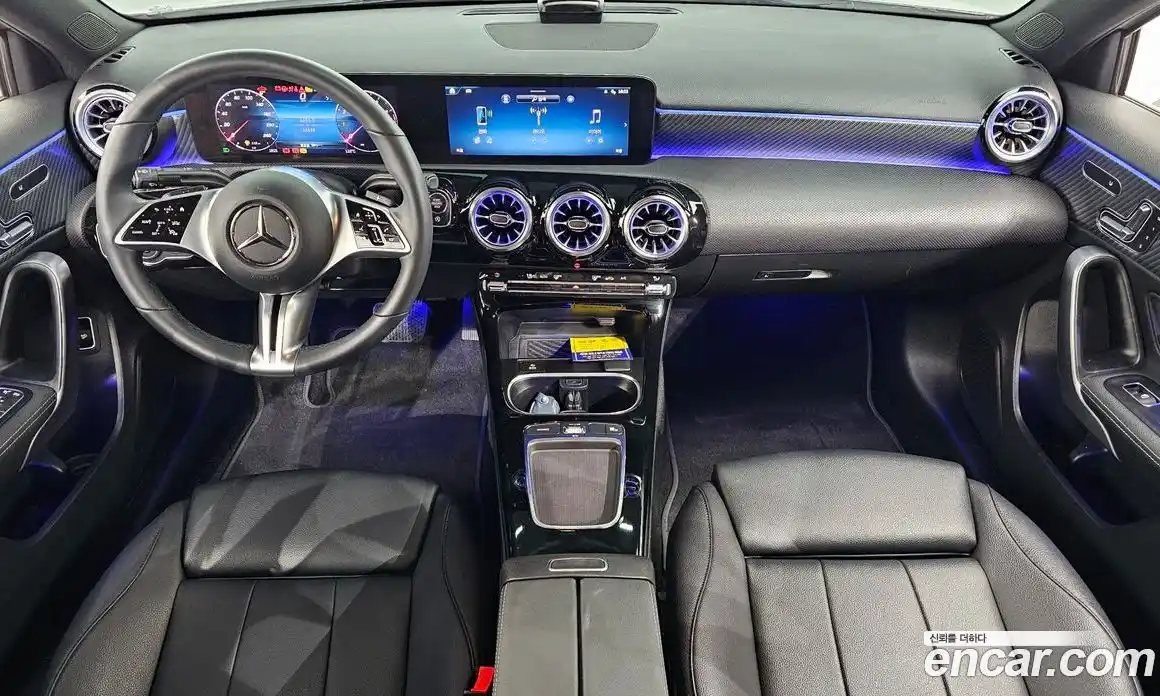 Mercedes-Benz A-Class 2024 2.0 Автомат в Москве № 176319, фото 20