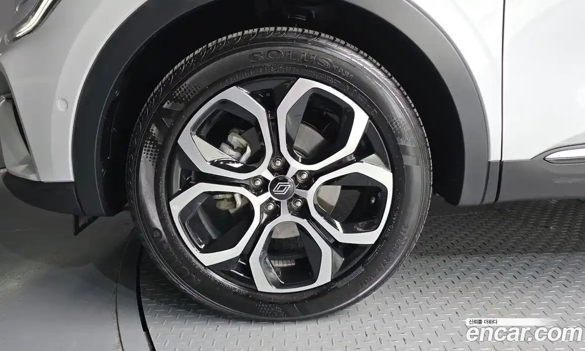 Renault Arkana 2025 1.6 Автомат в Москве № 176721, фото 9