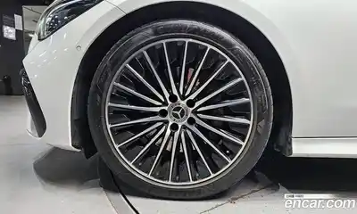 Mercedes-Benz CLE-Class 2024 2.0 Автомат в Москве № 178526, миниатюра 11