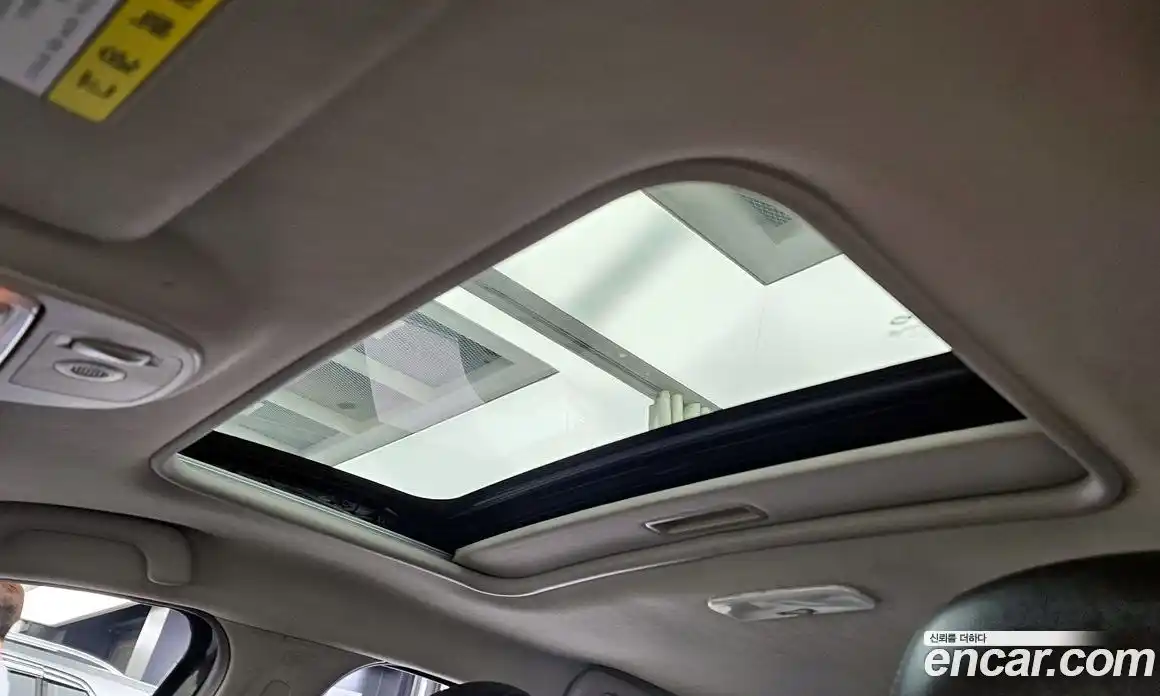 Renault SM3 2015 1.6 Автомат в Москве № 182762, фото 20