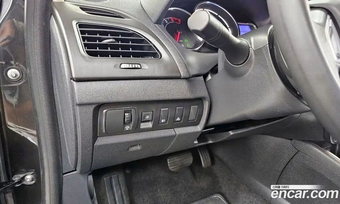 Renault SM3 2015 1.6 Автомат в Москве № 182762, фото 3