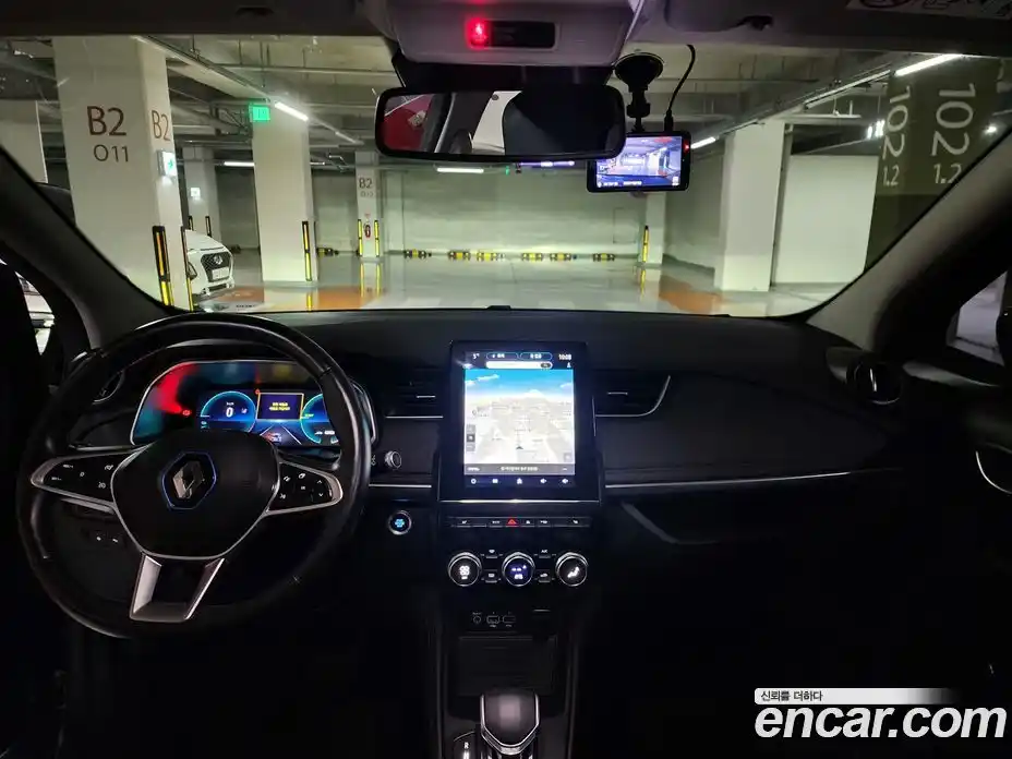 Renault Zoe 2021 Автомат в Москве № 185478, фото 11