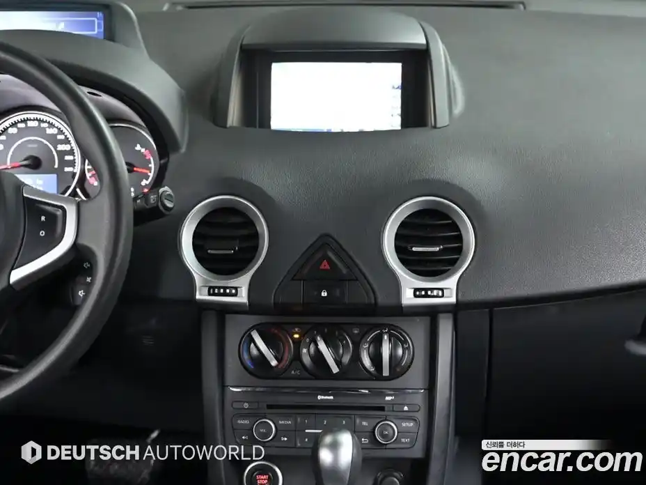 Renault QM5 2014 2.0 Автомат в Москве № 185990, фото 14