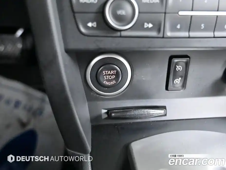 Renault QM5 2014 2.0 Автомат в Москве № 185990, фото 17