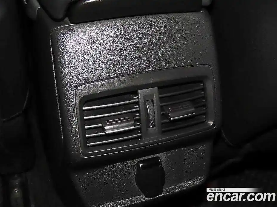 Renault QM6 2023 2.0 Автомат в Москве № 186601, фото 13