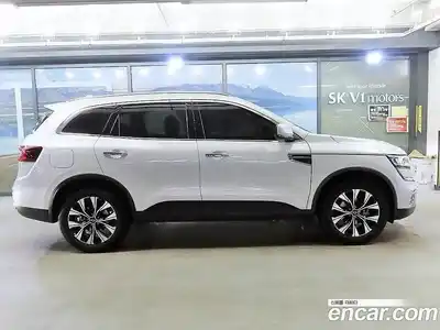 Renault QM6 2023 2.0 Автомат в Москве № 186601, миниатюра 3