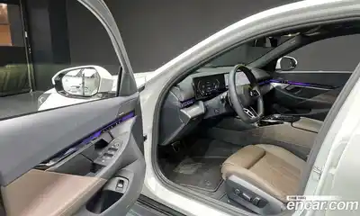 BMW 5-Series 2025 2.0 Автомат в Москве № 187116, миниатюра 8