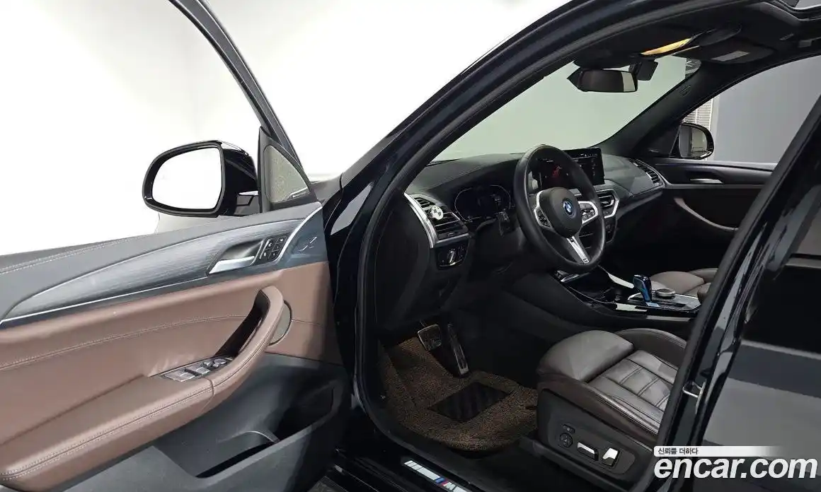 BMW iX3 2023 0.2 Автомат в Москве № 188980, фото 1