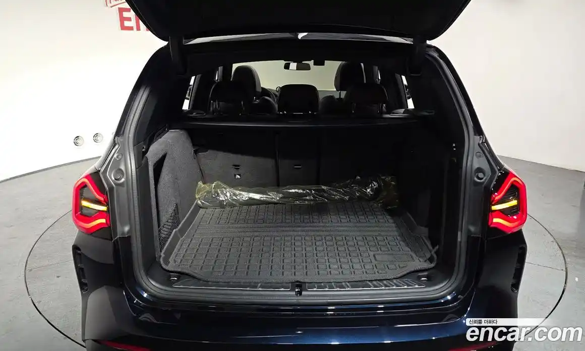 BMW iX3 2023 0.2 Автомат в Москве № 188980, фото 13