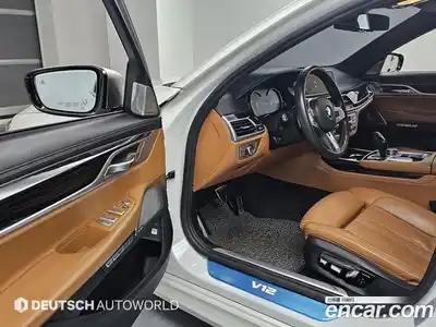 BMW 7-Series 2017 6.6 Автомат в Москве № 192126, миниатюра 11