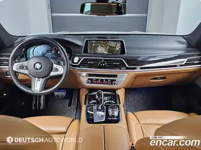 BMW 7-Series 2017 6.6 Автомат в Москве № 192126, миниатюра 7