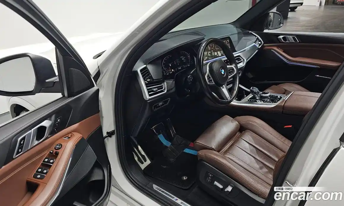 BMW X5 2022 3.0 Автомат в Москве № 192667, фото 3