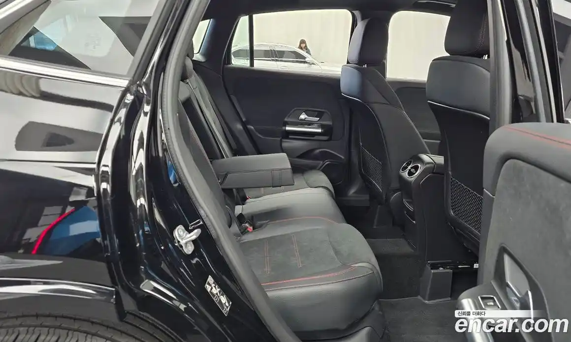 Mercedes-Benz GLA-Class 2026 2.0 Автомат в Москве № 193644, фото 12