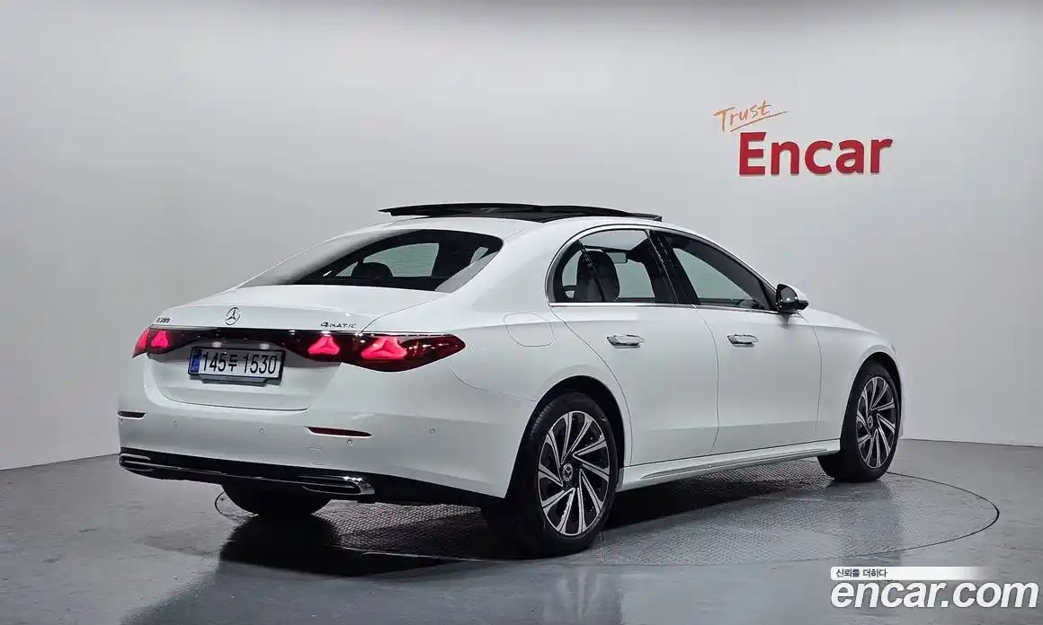 Mercedes-Benz E-Class 2025 2.0 Автомат в Москве № 193780, фото 4