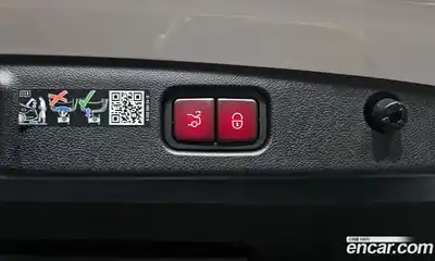 Mercedes-Benz E-Class 2025 2.0 Автомат в Москве № 193780, миниатюра 7