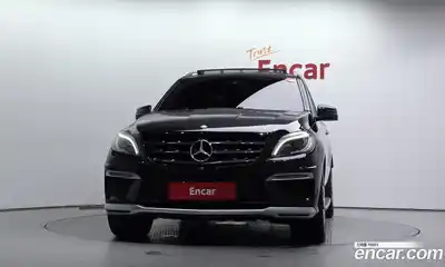 Mercedes-Benz M-Class 2015 5.5 Автомат в Москве № 194630, миниатюра 3