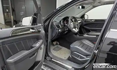 Mercedes-Benz M-Class 2015 5.5 Автомат в Москве № 194630, миниатюра 5