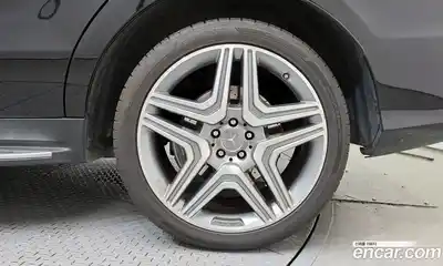 Mercedes-Benz M-Class 2015 5.5 Автомат в Москве № 194630, миниатюра 8