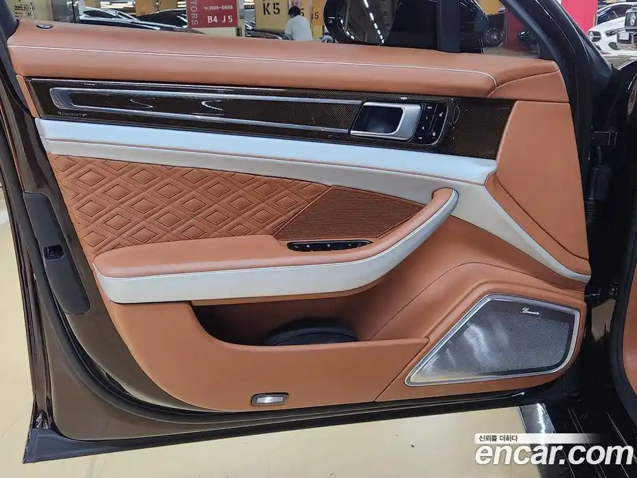 Porsche Panamera 2018 4.0 Автомат в Москве № 195350, фото 8