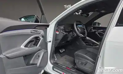 Audi Q5 2025 2.0 Автомат в Москве № 195921, миниатюра 7