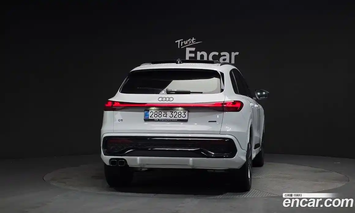 Audi Q5 2025 2.0 Автомат в Москве № 195921, фото 8