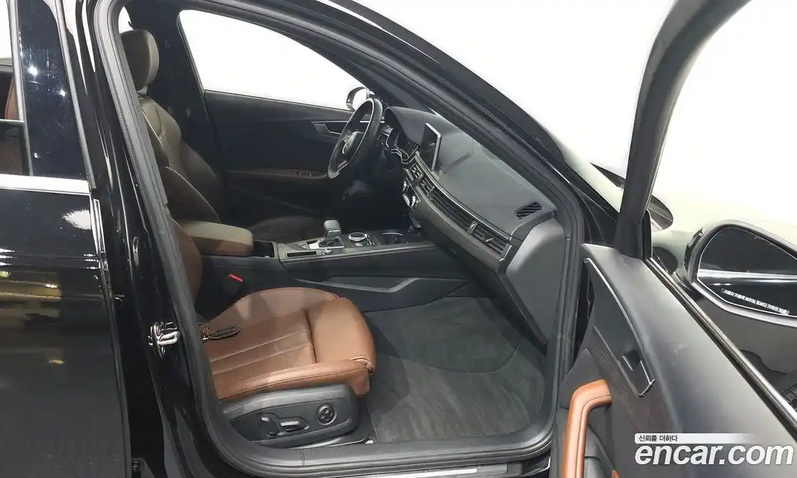 Audi A4 2019 2.0 Автомат в Москве № 196129, фото 4