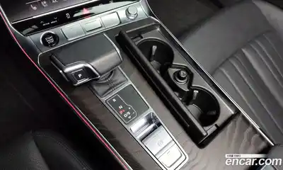 Audi A6 2023 2.0 Автомат в Москве № 196166, миниатюра 11