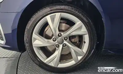 Audi A4 2020 2.0 Автомат в Москве № 196176, миниатюра 11