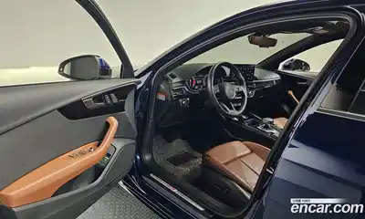 Audi A4 2020 2.0 Автомат в Москве № 196176, миниатюра 12