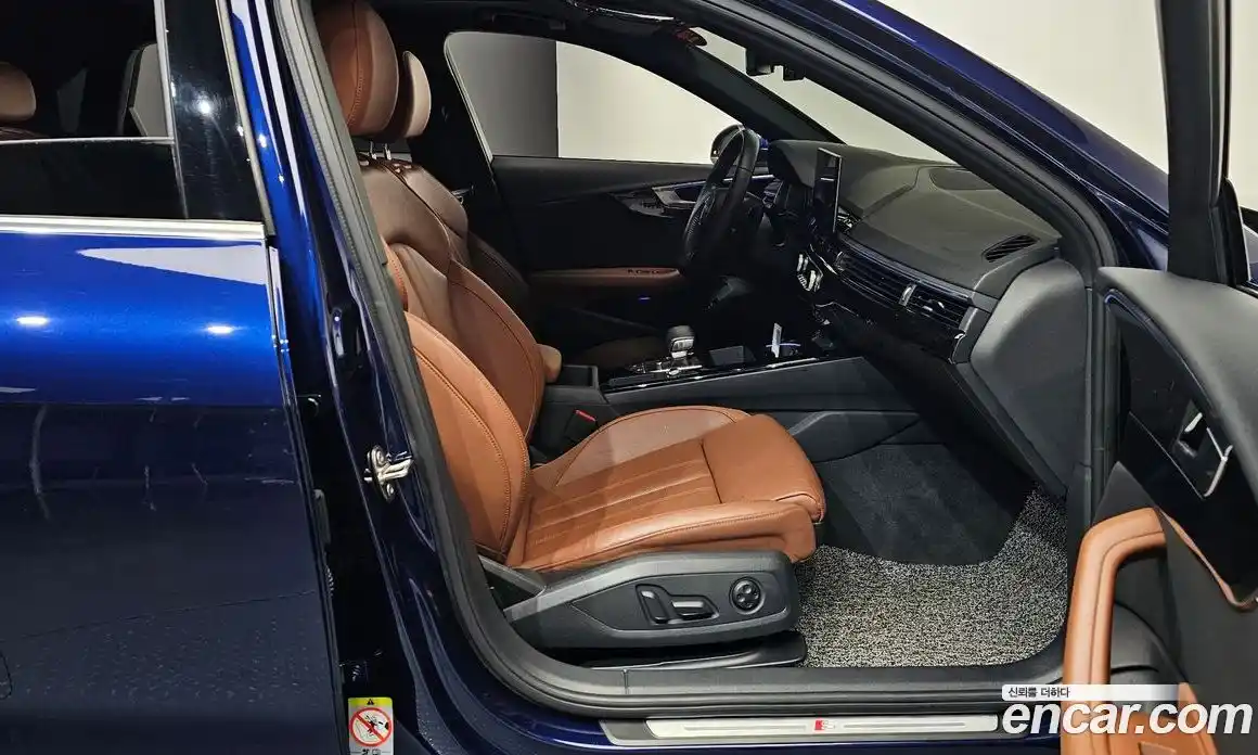 Audi A4 2020 2.0 Автомат в Москве № 196176, фото 4