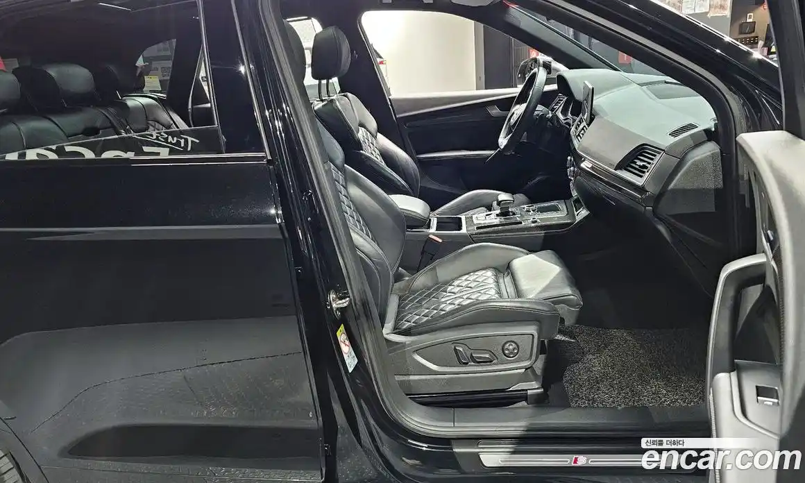 Audi SQ5 2020 3.0 Автомат в Москве № 196341, фото 15