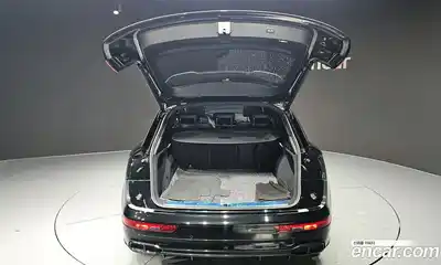 Audi SQ5 2020 3.0 Автомат в Москве № 196341, миниатюра 3