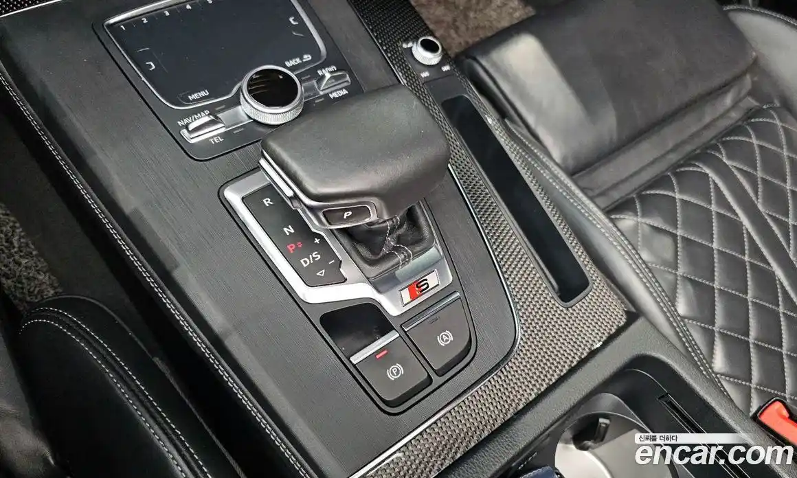 Audi SQ5 2020 3.0 Автомат в Москве № 196341, фото 9