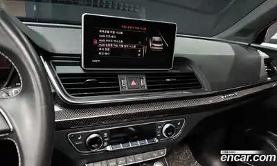 Audi SQ5 2020 3.0 Автомат в Москве № 196341, миниатюра 10