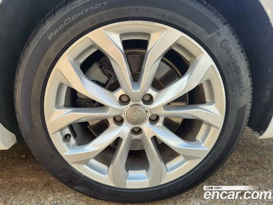 Audi A6 2017 2.0 Автомат в Москве № 196790, фото 3