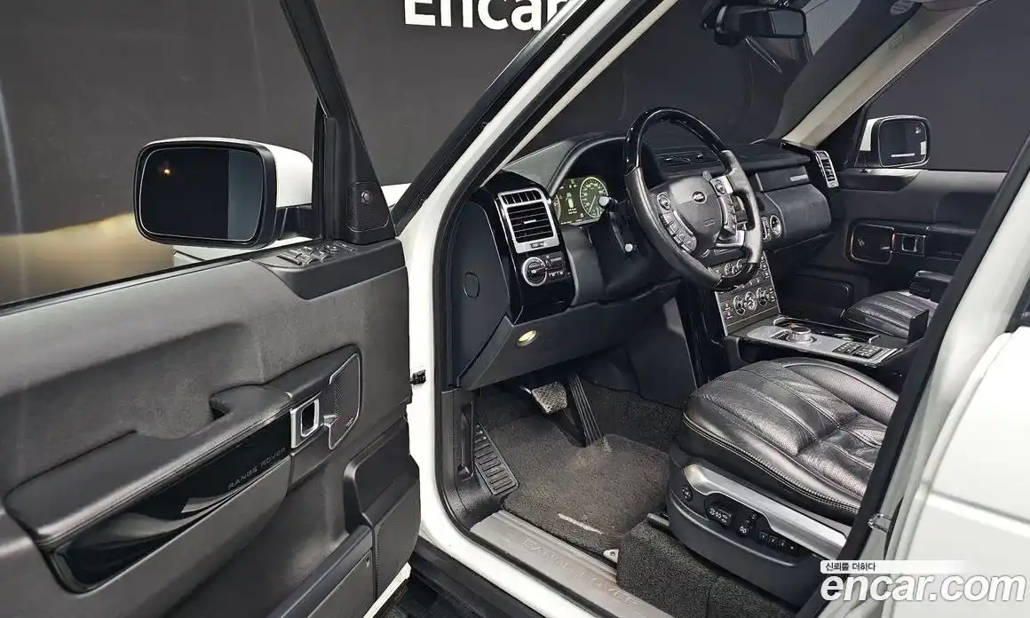 Land Rover Range-Rover 2012 4.4 Автомат в Москве № 198188, фото 11