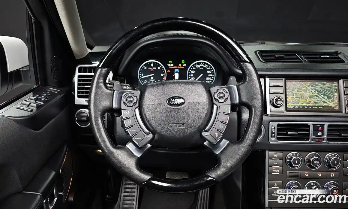 Land Rover Range-Rover 2012 4.4 Автомат в Москве № 198188, фото 13