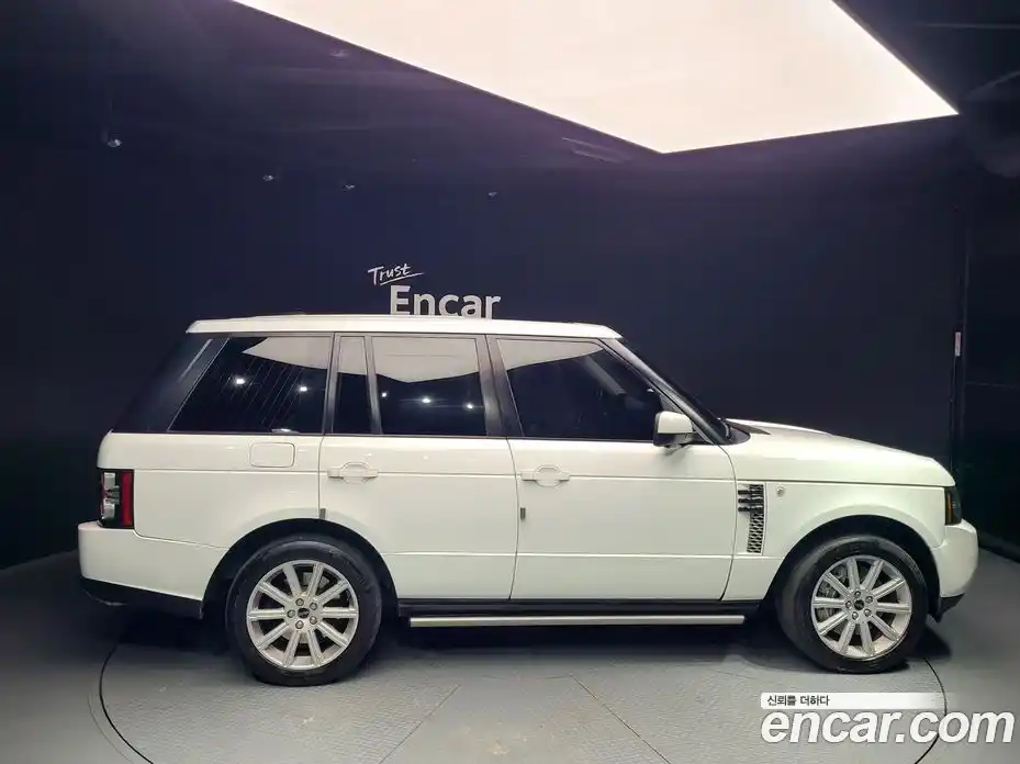 Land Rover Range-Rover 2012 4.4 Автомат в Москве № 198188, фото 5