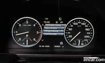 Land Rover Range-Rover 2012 4.4 Автомат в Москве № 198188, миниатюра 8