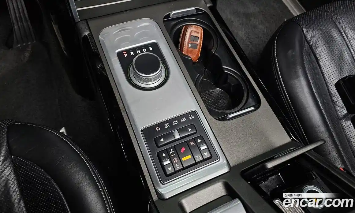 Land Rover Range-Rover 2012 4.4 Автомат в Москве № 198188, фото 9