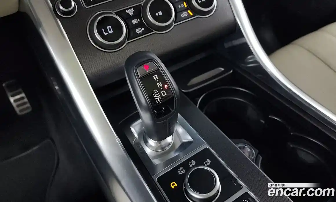 Land Rover Range-Rover Sport 2014 3.0 Автомат в Москве № 198215, фото 6