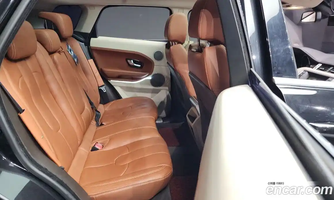 Land Rover Range-Rover Evoque 2013 2.2 Автомат в Москве № 198218, фото 16