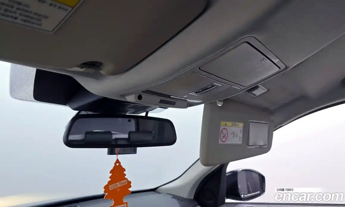 Land Rover Discovery Sport 2017 2.0 Автомат в Москве № 198293, фото 18