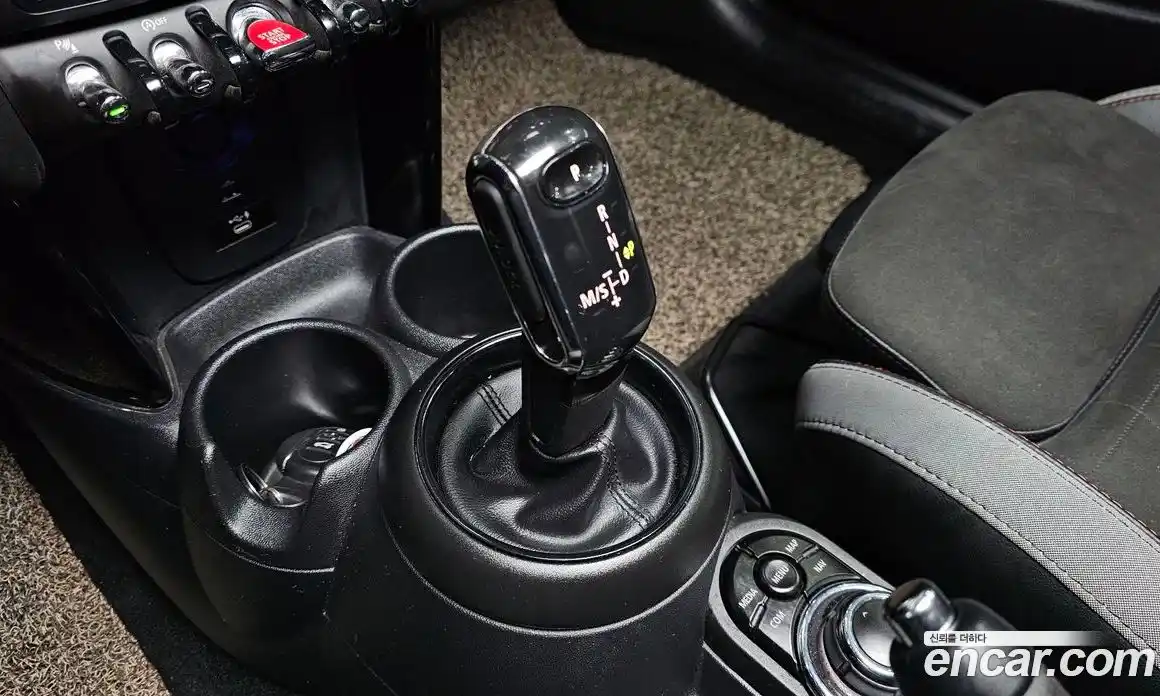 Mini Cooper 2022 2.0 Автомат в Москве № 198498, фото 19