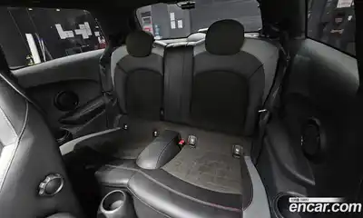 Mini Cooper 2022 2.0 Автомат в Москве № 198498, миниатюра 4