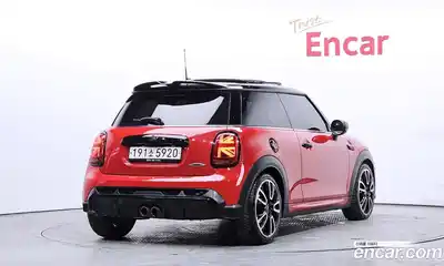 Mini Cooper 2022 2.0 Автомат в Москве № 198498, миниатюра 8