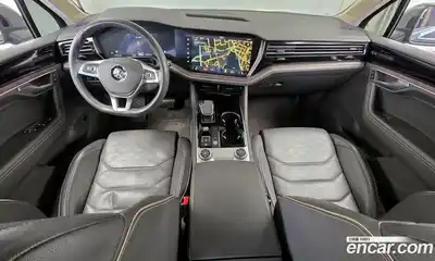 Volkswagen Touareg 2020 3.0 Автомат в Москве № 199186, миниатюра 3