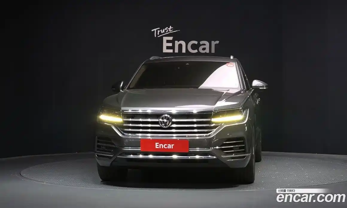 Volkswagen Touareg 2020 3.0 Автомат в Москве № 199186, фото 6