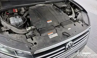 Volkswagen Touareg 2020 3.0 Автомат в Москве № 199186, миниатюра 7