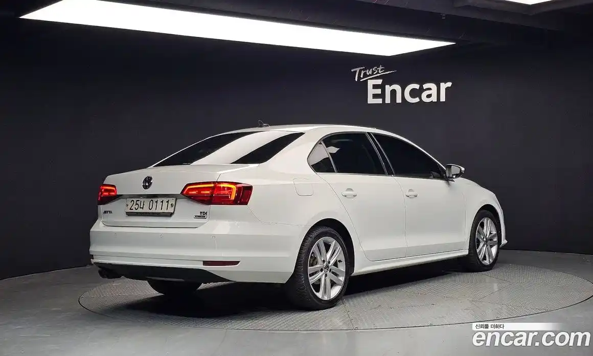 Volkswagen Jetta 2015 2.0 Автомат в Москве № 199309, фото 18